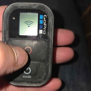 GoPro Remote ARMTE-001 with Charge Cord